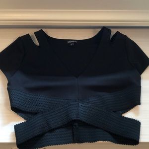 Black crop top